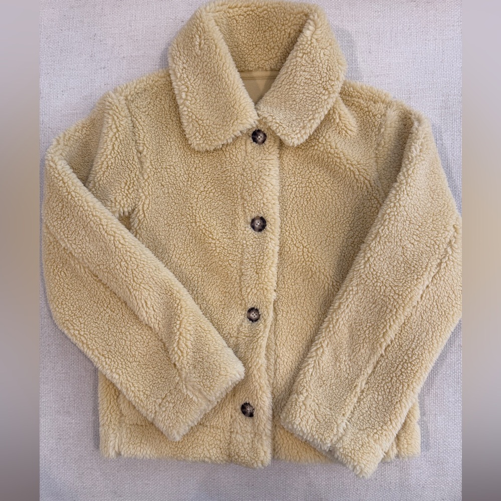 Brand New H&M Sherpa jacket size XXS